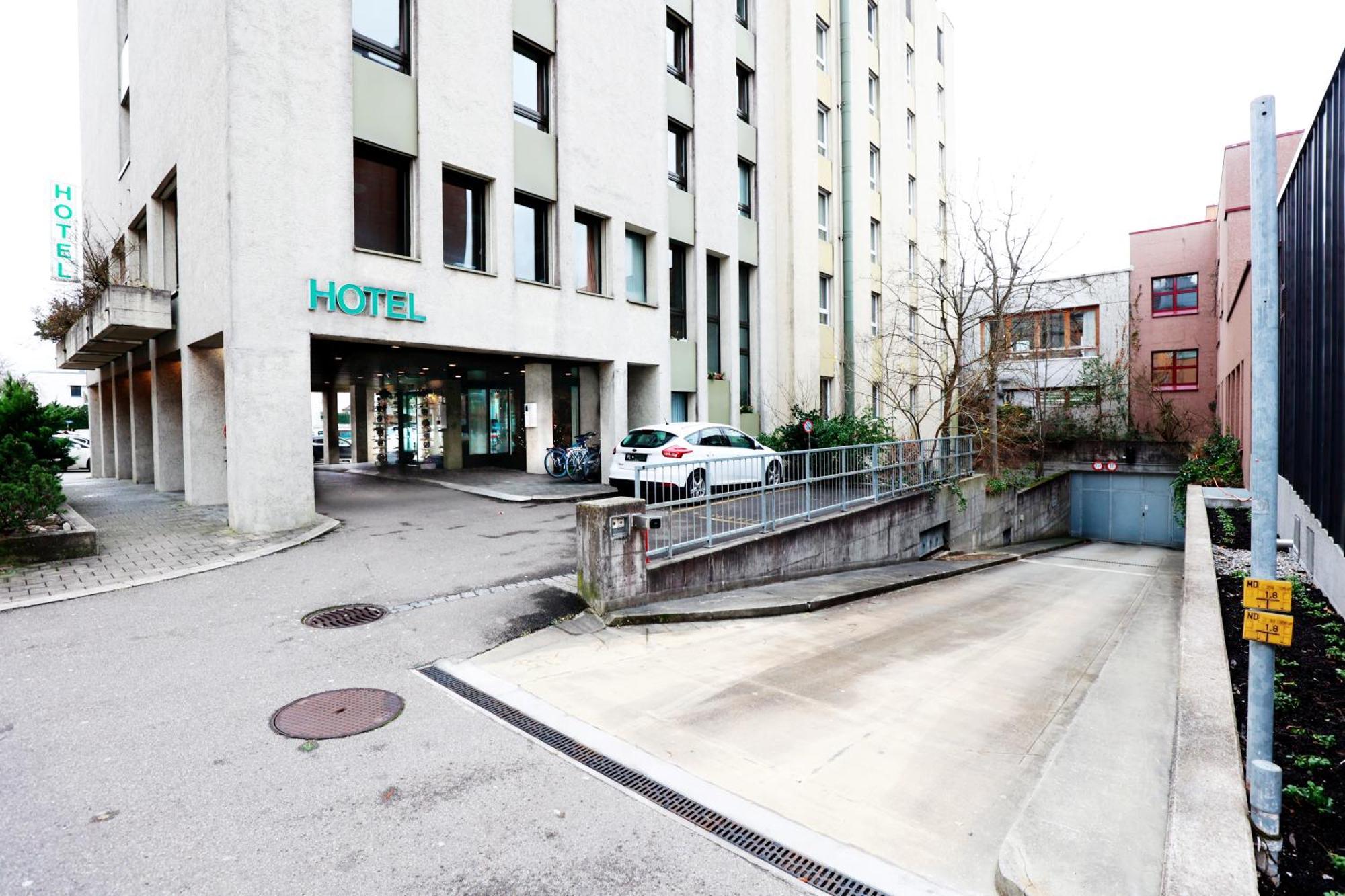 Hotel Thurgauerhof Self-Check-In Weinfelden Exteriör bild